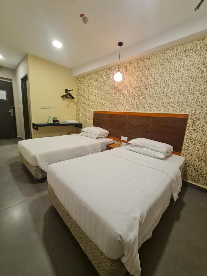 קואלה ליפיס Hotel Bestari מראה חיצוני תמונה